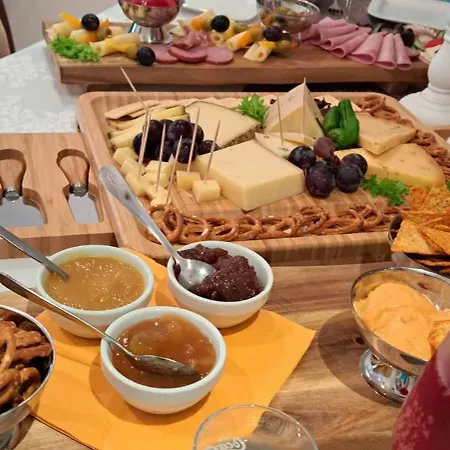 & Restaurant Bei Der Post Pensionat Bacharach