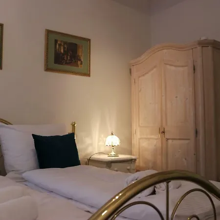 & Restaurant Bei Der Post Pensionat 3*